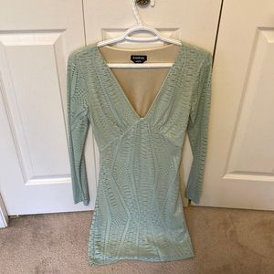 Women’s Bebe deep V mint/nude bodycon dress